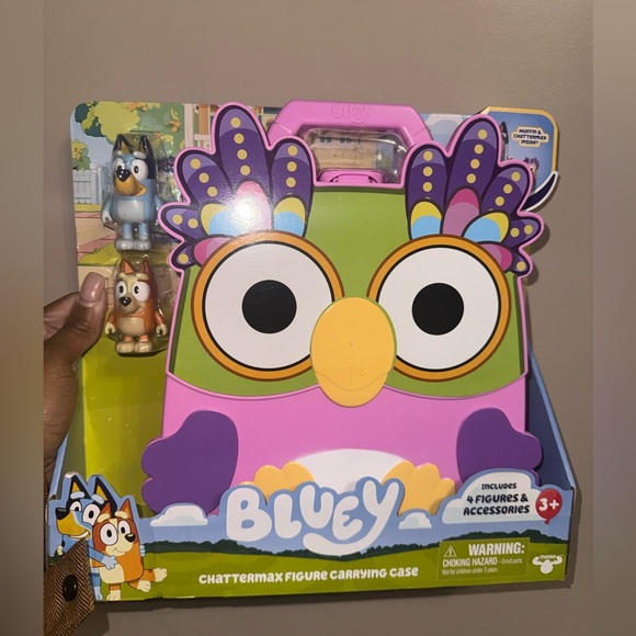 Bluey Chattermax Owl Carrying Case with figures new in package - Picture 1 of 2